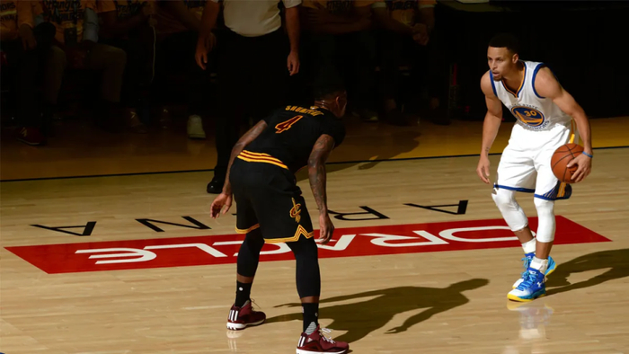 伊曼·香珀特：哈登与库里同等重要 重塑现代篮