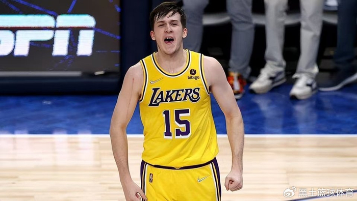 东契奇飞赴西班牙接受干细胞治疗 争取季后赛复